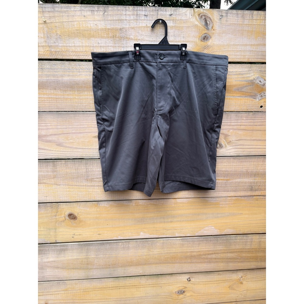 The Foundry Supply Co Mens 44 Gray Comfort Stretch Performance Golf Shorts Solid
